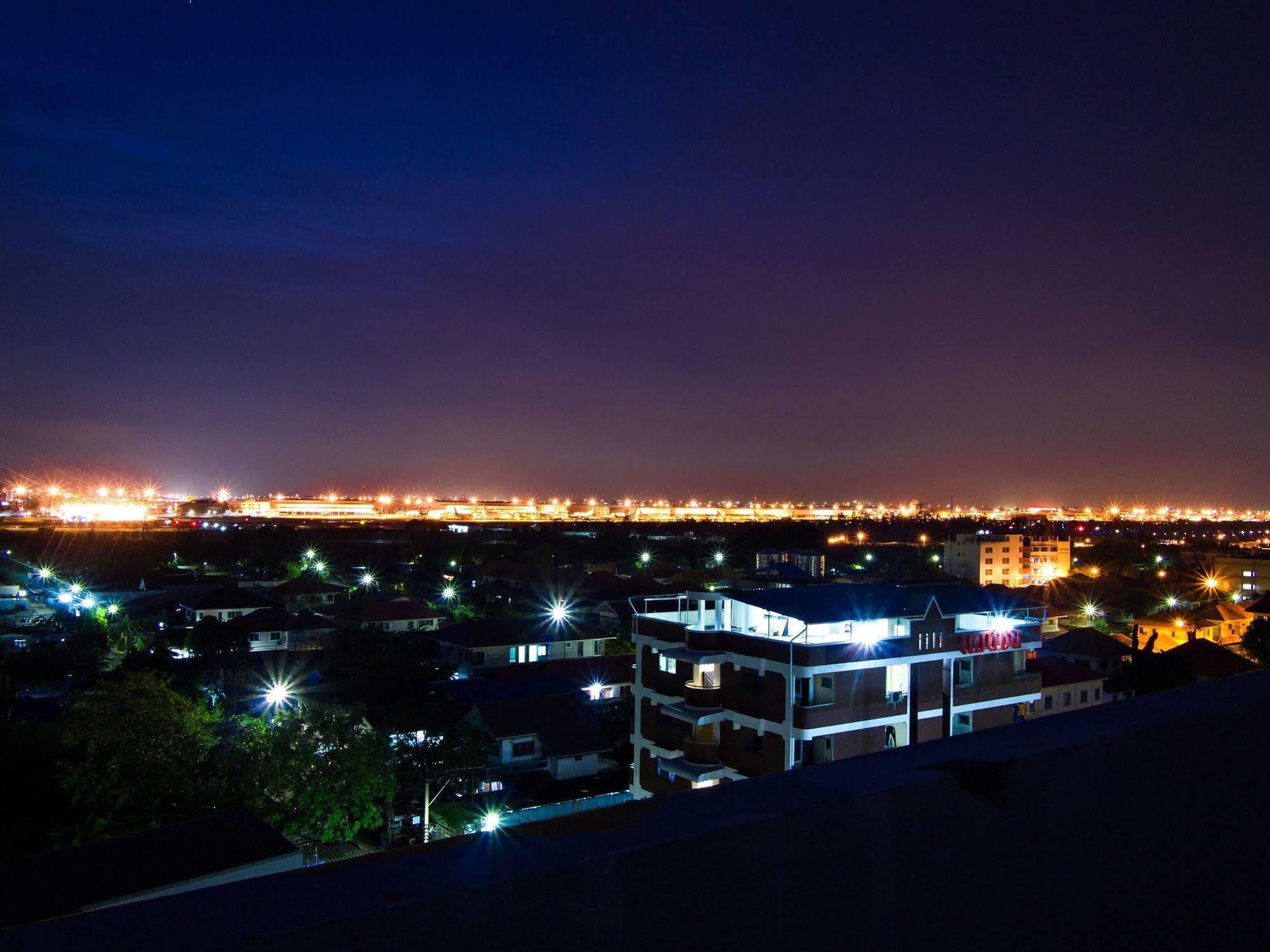 Nrv Place Apart Hotel Bangkok Exterior photo